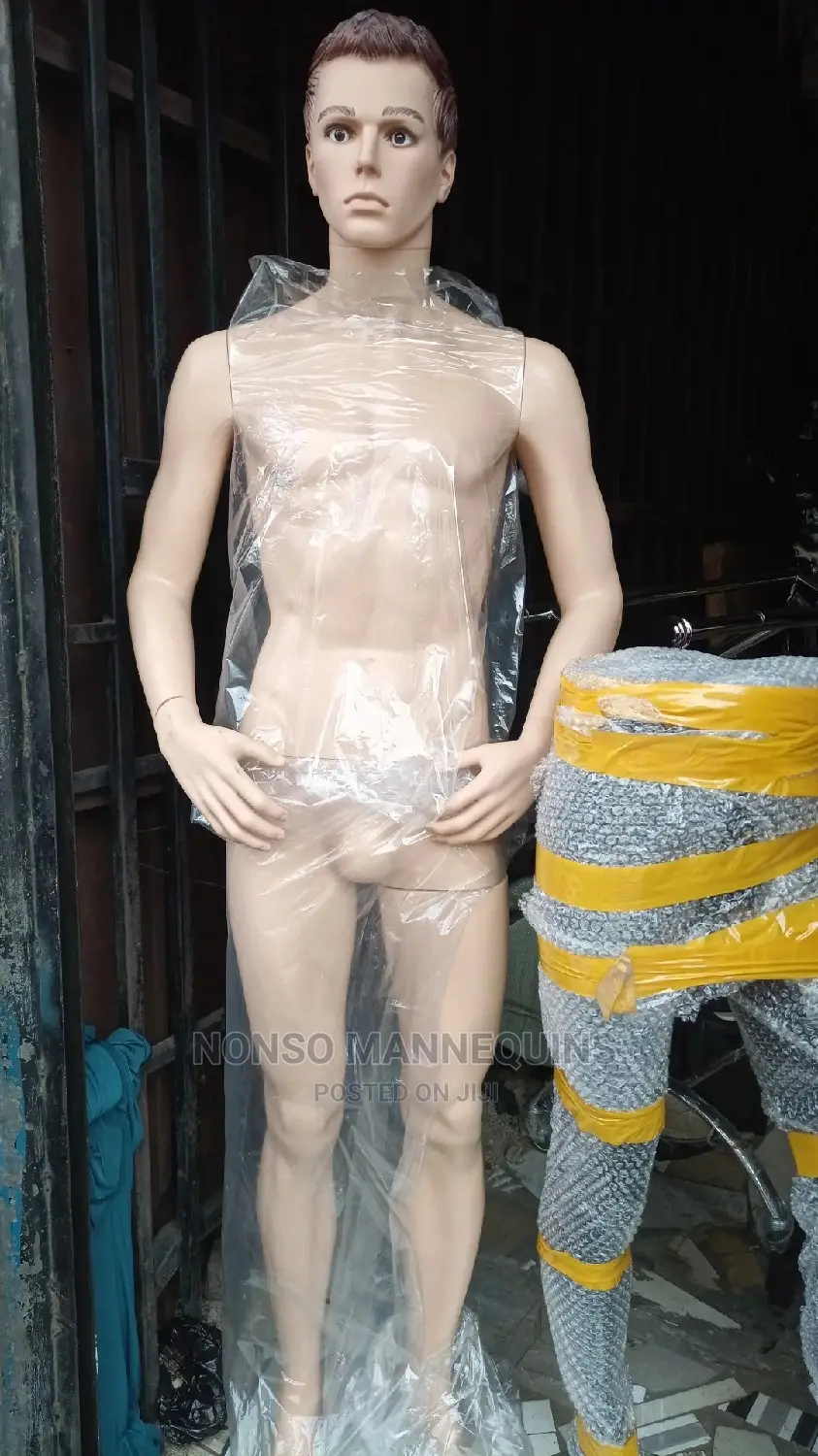 Full Plastic Fine Face Male Smd1 Mannequins Display