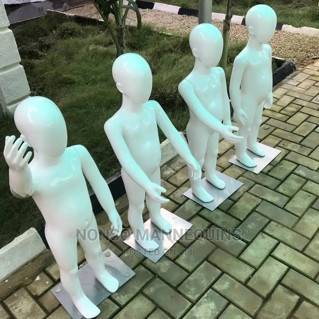 Glossy White Arcylic Age 1 To 3 Years Kids Mannequins