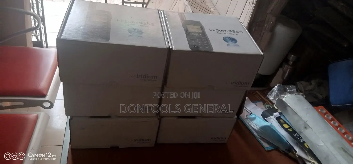 IRIDIUM 9555 Satellite Phone