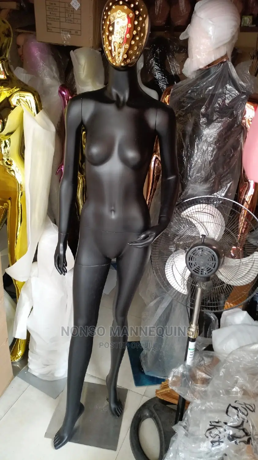 Black Fibre Desginer Face Female Mannequin