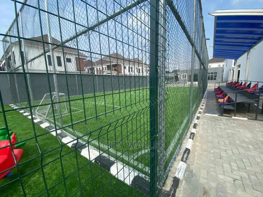 4bdrm Townhouse/Terrace in Lekki for Sale