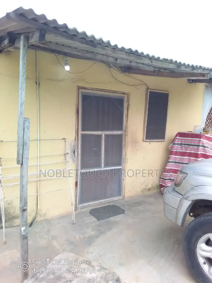 3bdrm Bungalow in Isheri Olofin Lagos for sale