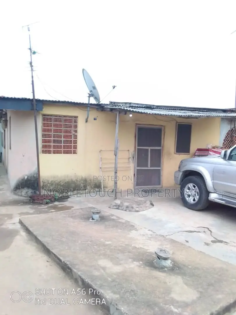 3bdrm Bungalow in Isheri Olofin Lagos for sale
