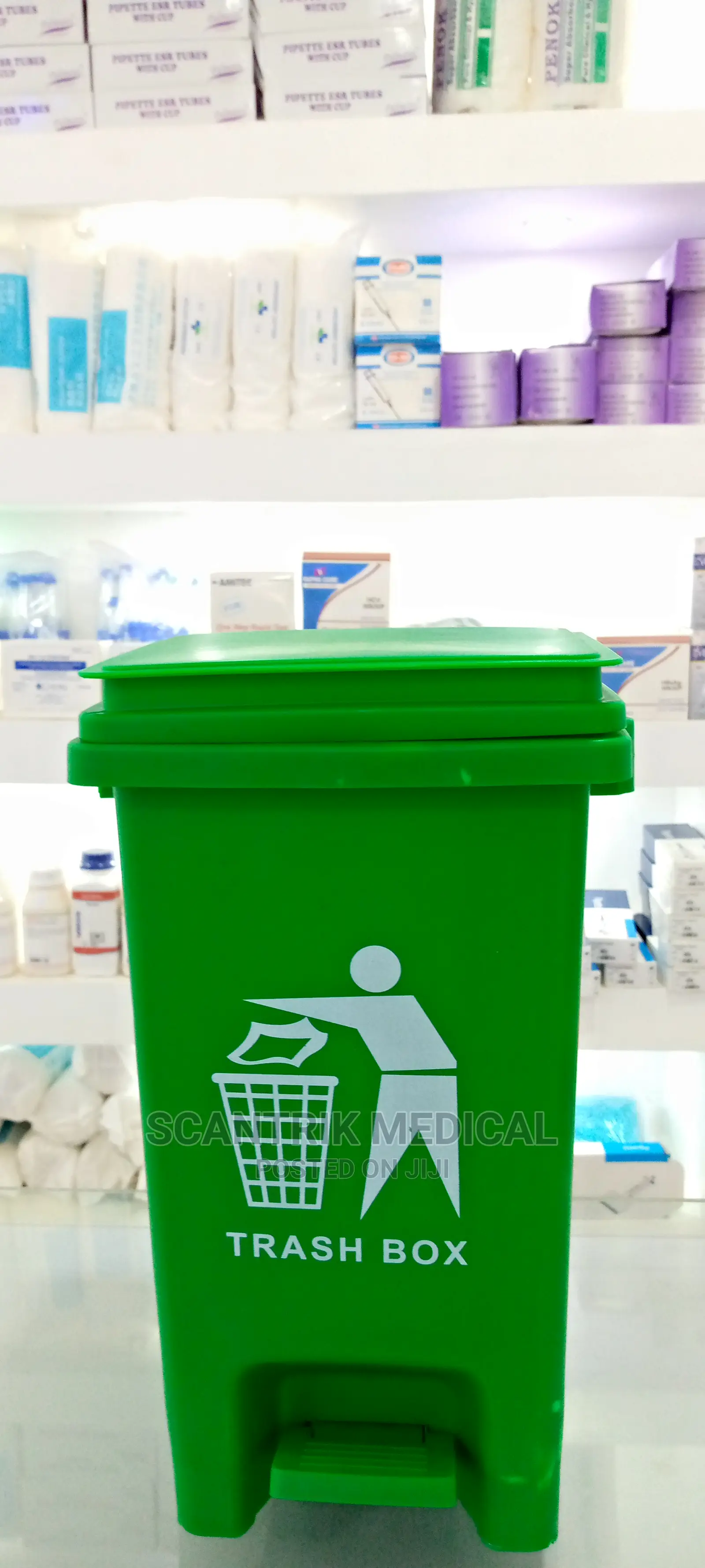 Hospital Disposable Plastic Waste Trash
