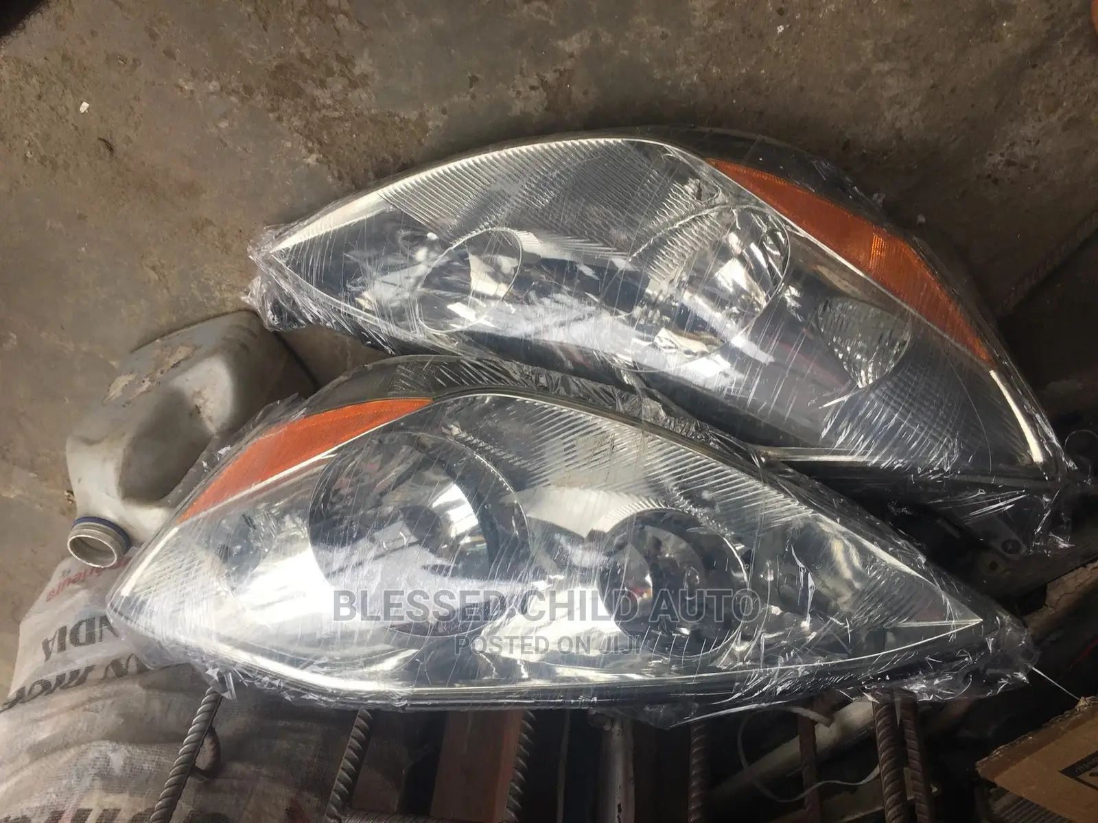 Headlamp Toyota Siena 2006-2009 Charger Type