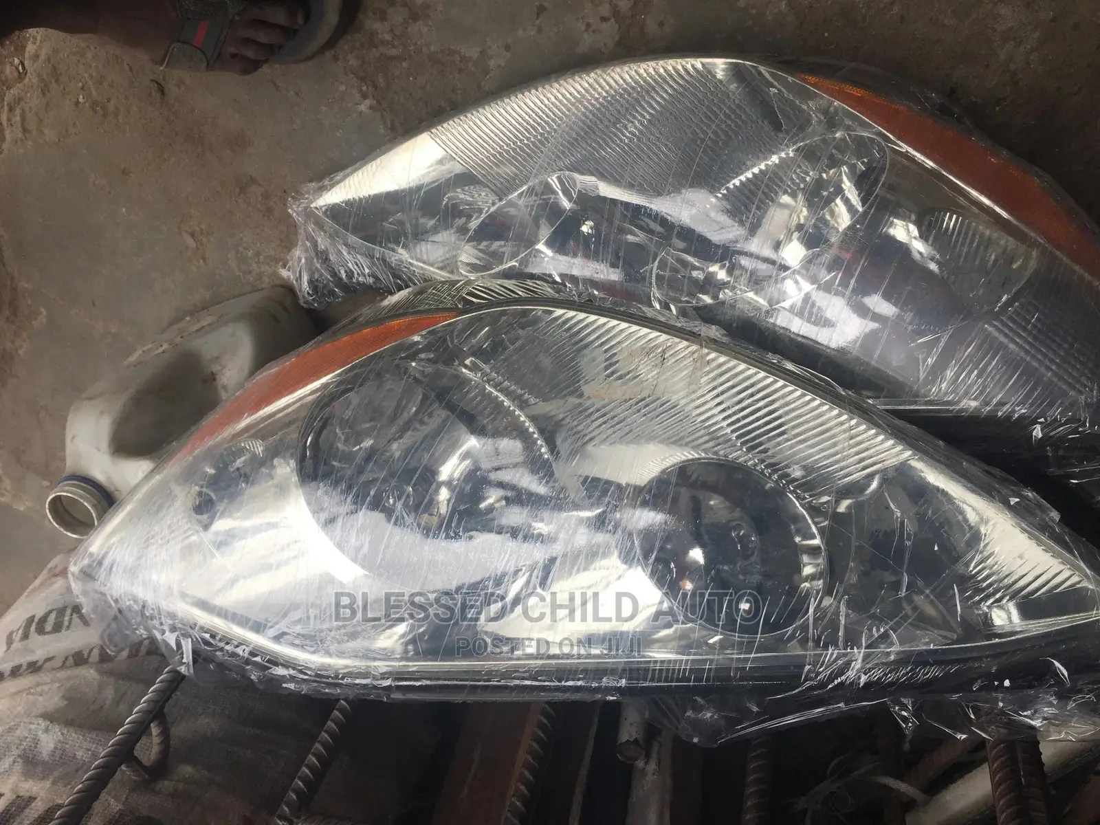 Headlamp Toyota Siena 2006-2009 Charger Type