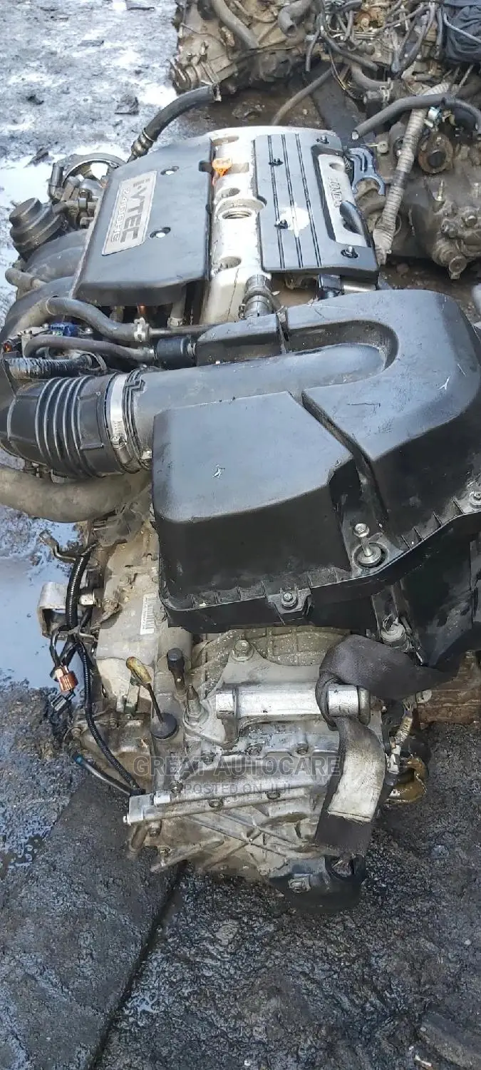 Honda CRV 2003-06 Engines or the Gearbox