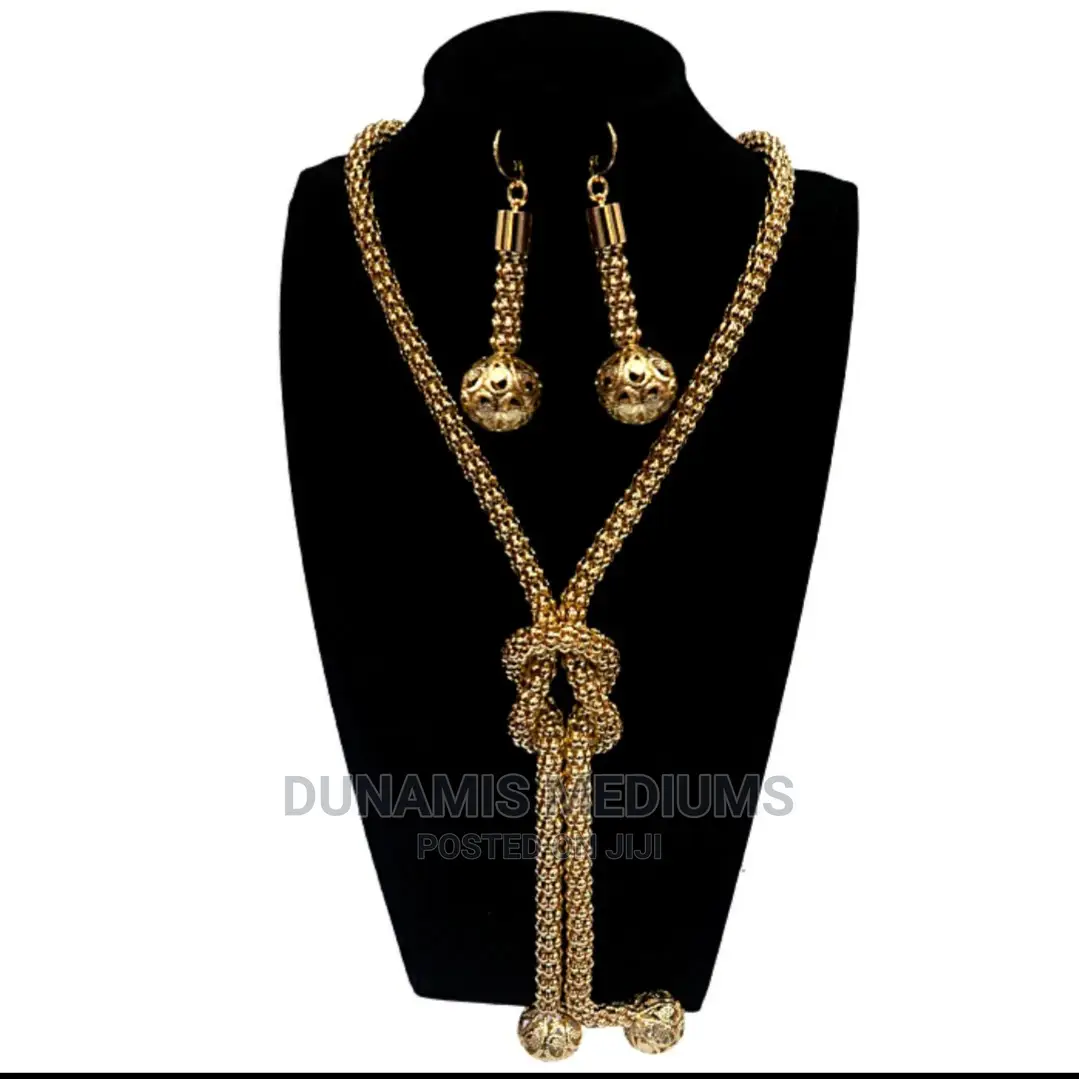 Necklace Set