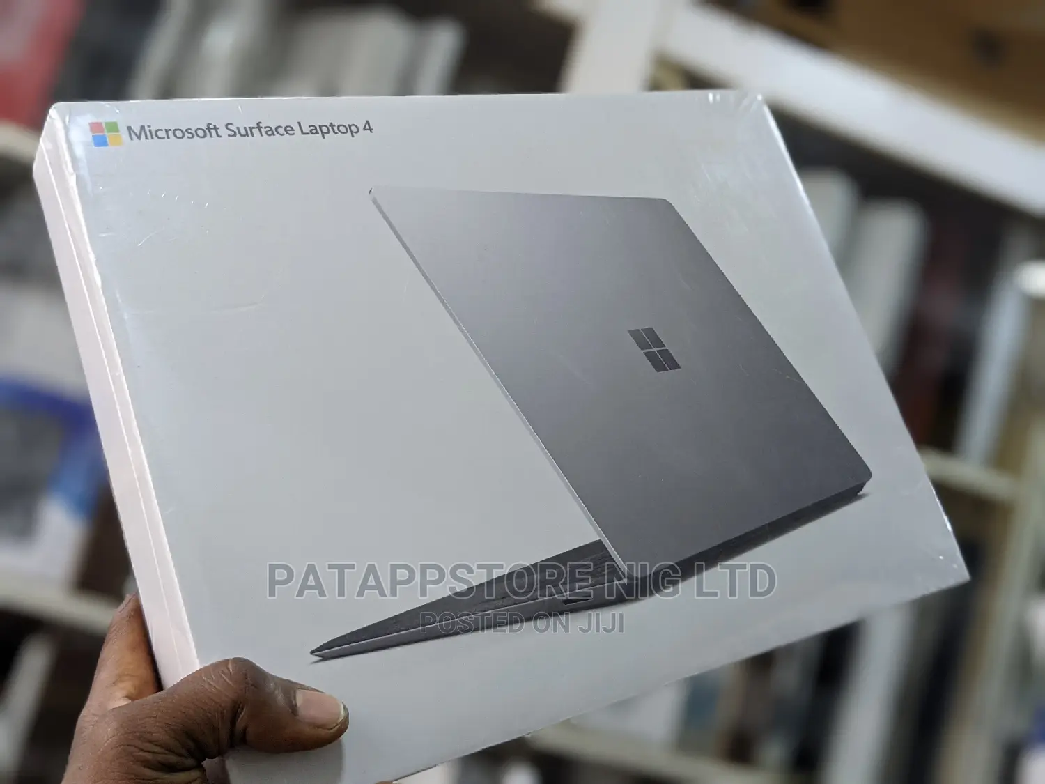New Laptop Microsoft Surface Laptop 8GB AMD Ryzen SSD 256GB