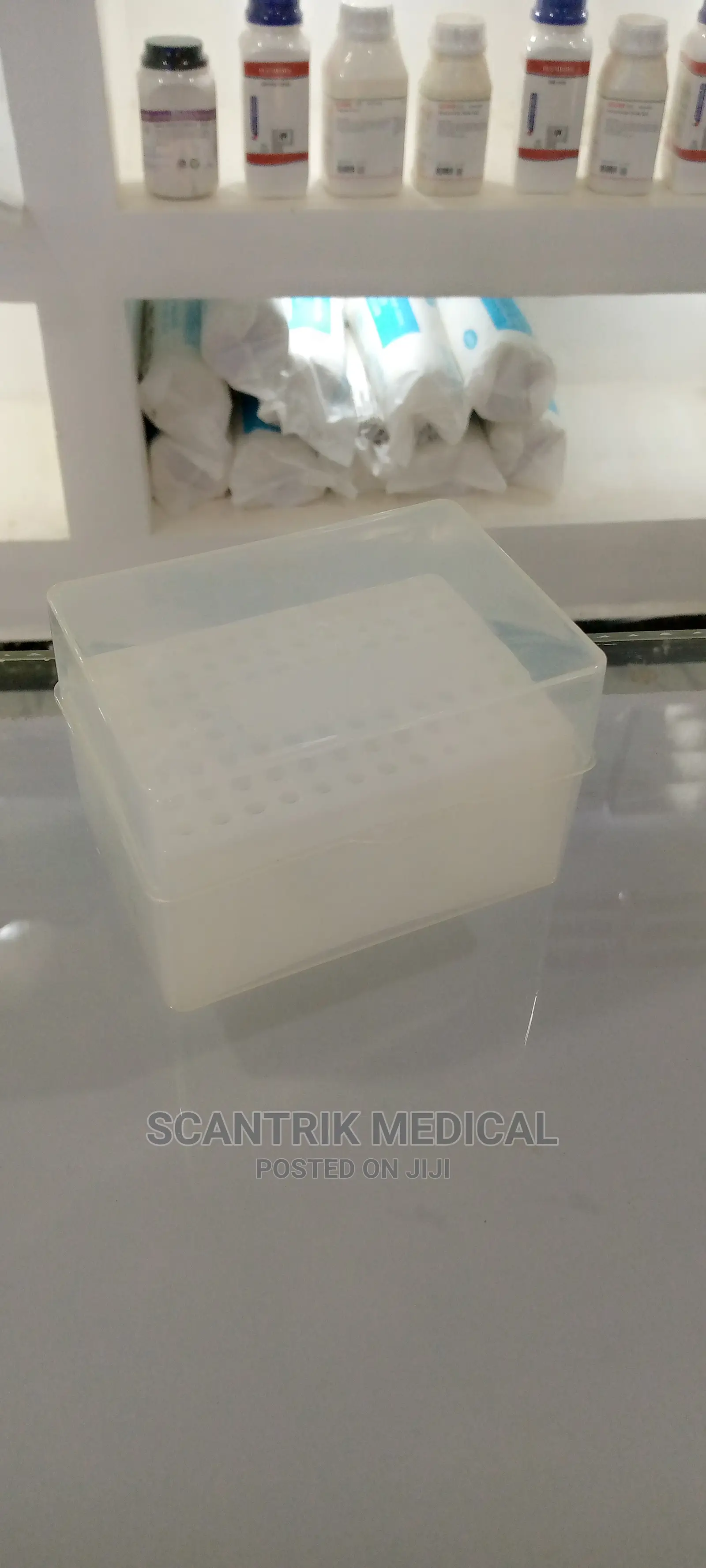 Medical Laboratory Pipette Holder