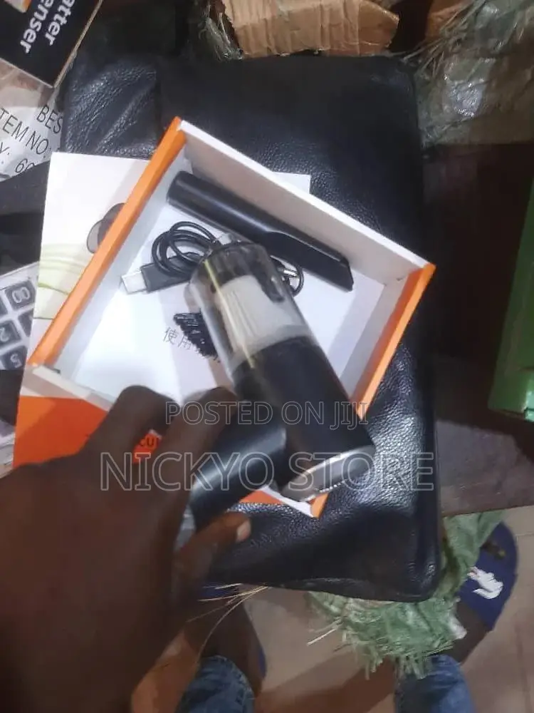 2 in 1 Rechargeable Vacuum Cleaner