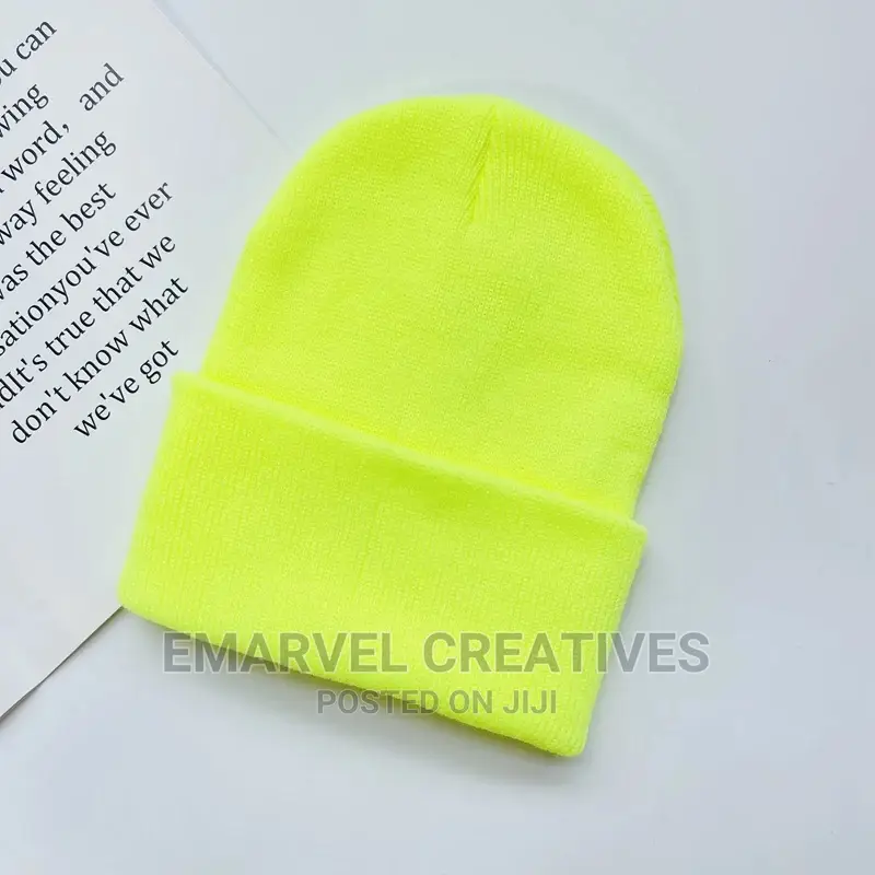 Unisex Winter Hats Solid Warm Soft Knitted Hats Girl Autumn