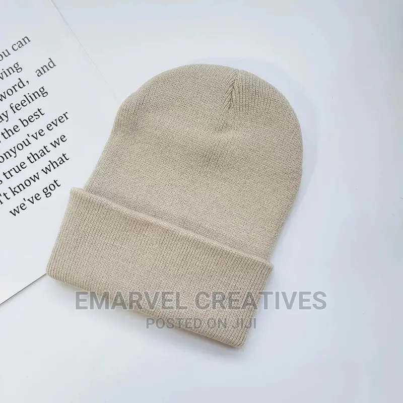 Unisex Winter Hats Solid Warm Soft Knitted Hats Girl Autumn