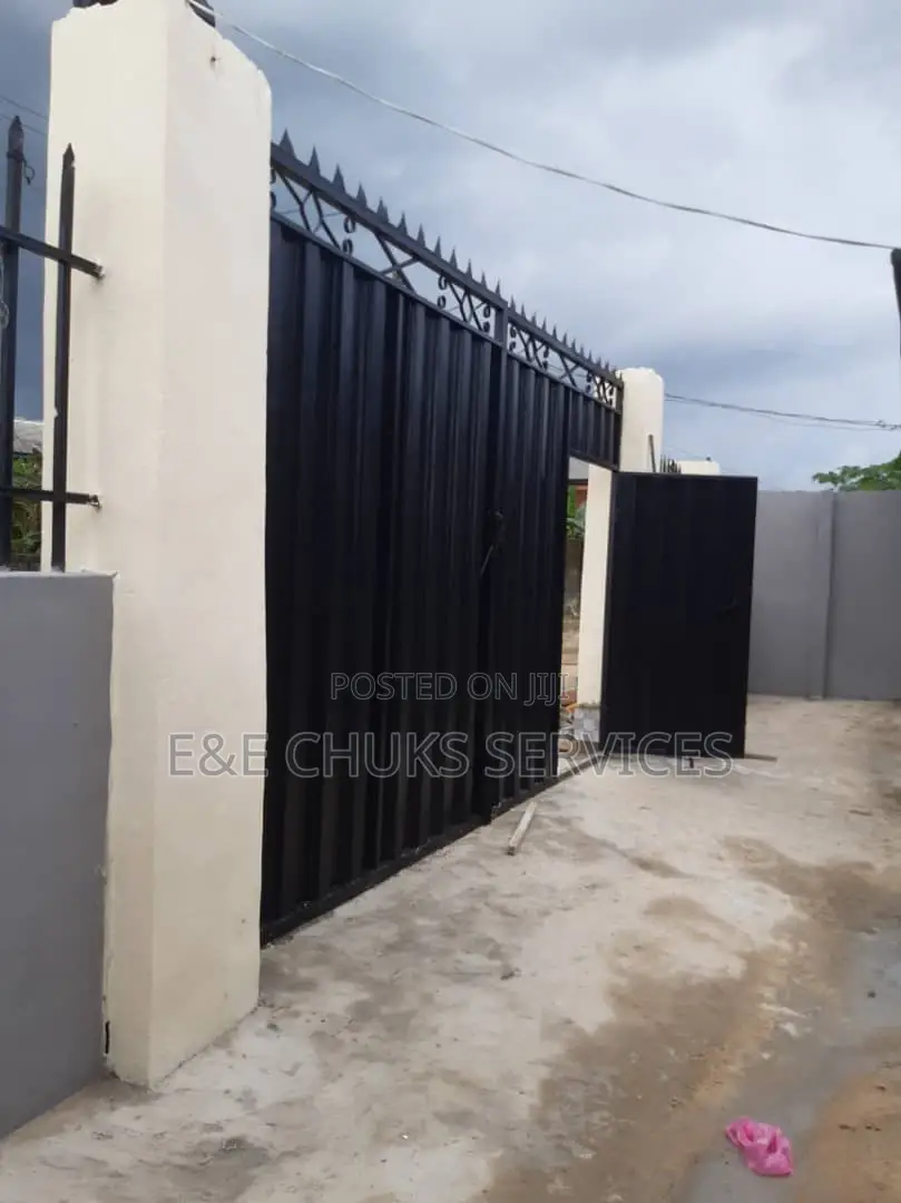 11 Units of Self Con at Choba Portharcourt
