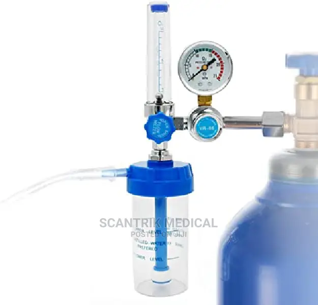 Medical Oxygen Regulator With Humidifier