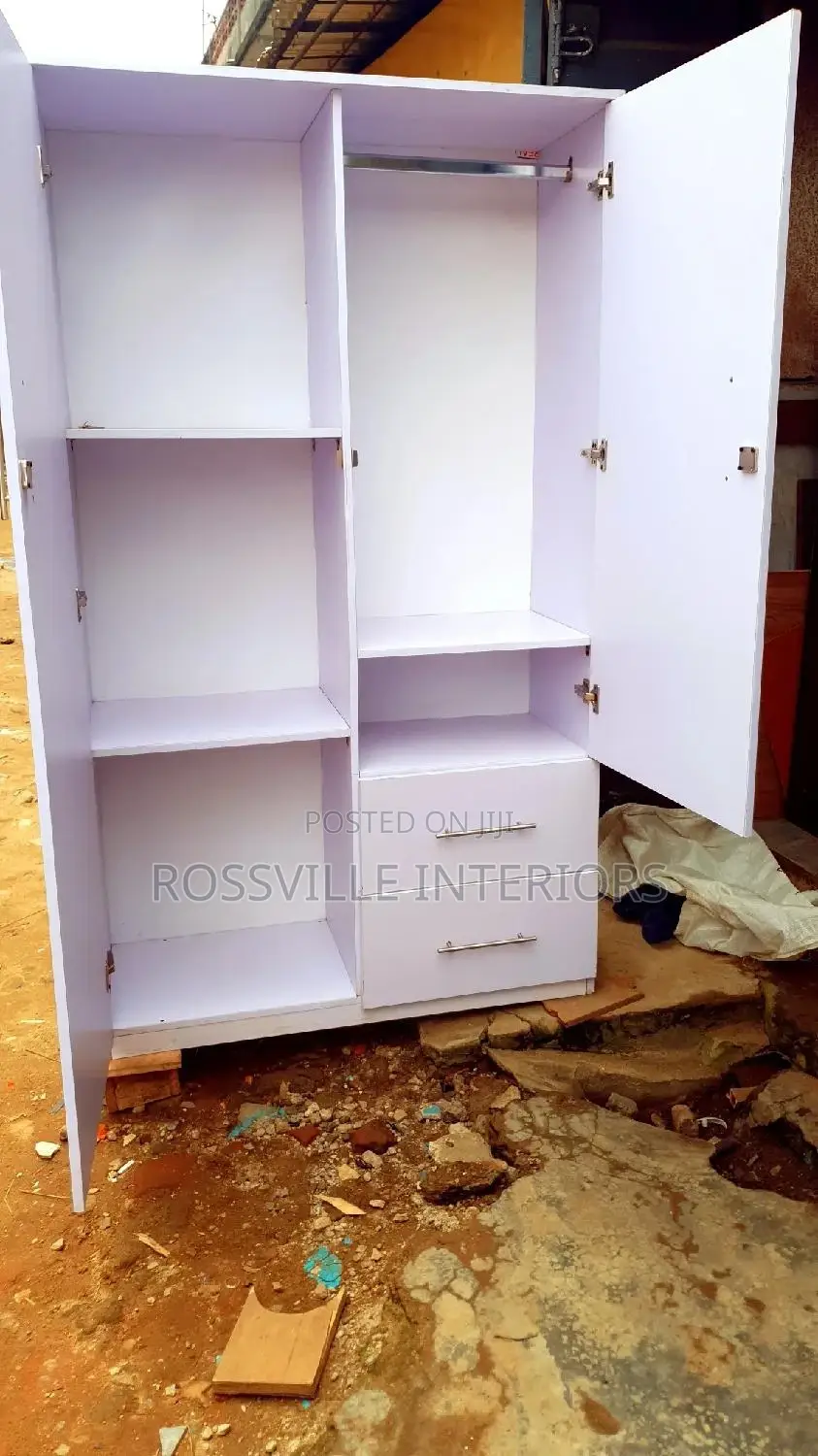 4ft Wardrobe Promo – Limited Stock Available
