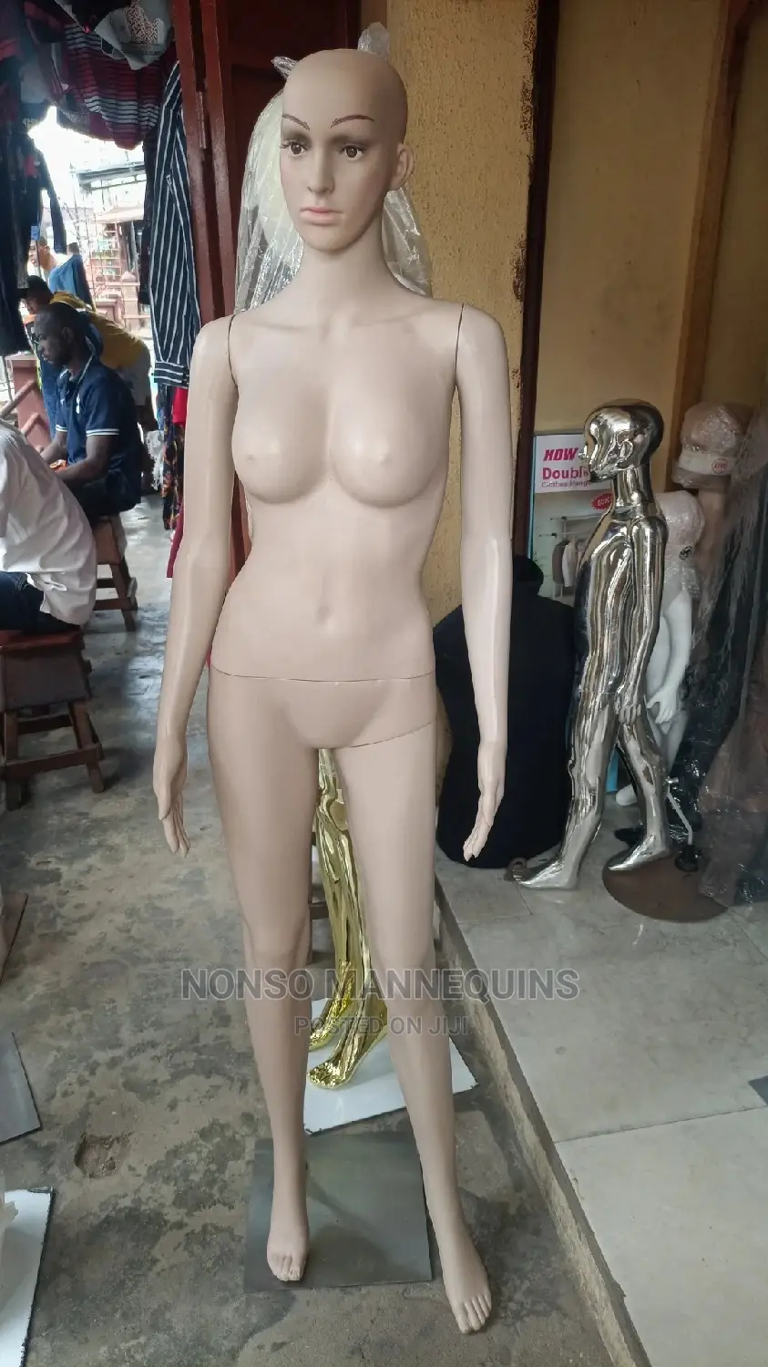 Plastic Size 8 Feamel Detachable Head and Hands Mannequins
