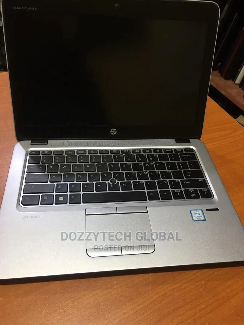 Laptop HP EliteBook 820 G3 4GB Intel Core I5 HDD 500GB