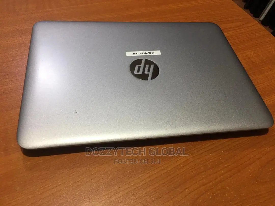 Laptop HP EliteBook 820 G3 4GB Intel Core I5 HDD 500GB