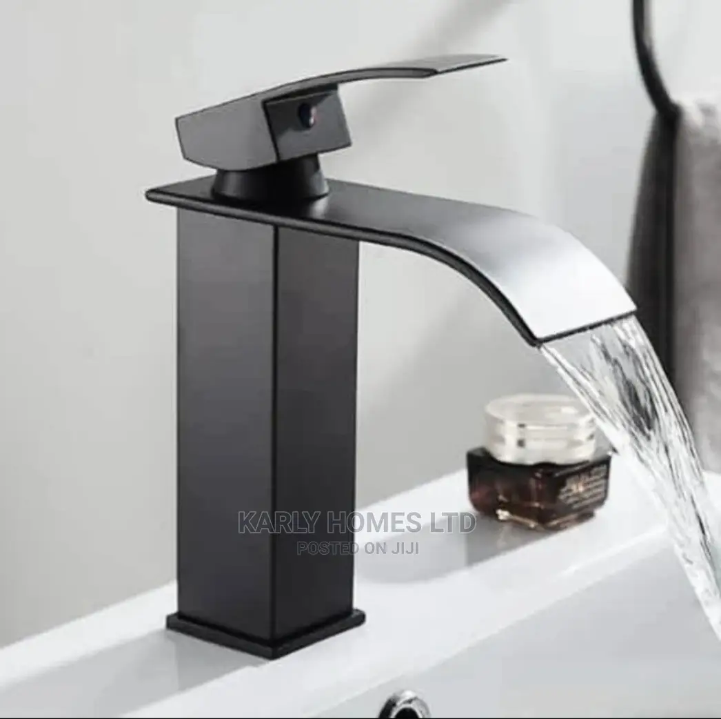 Black Fountain Flow Basin Mixer Tap QR
