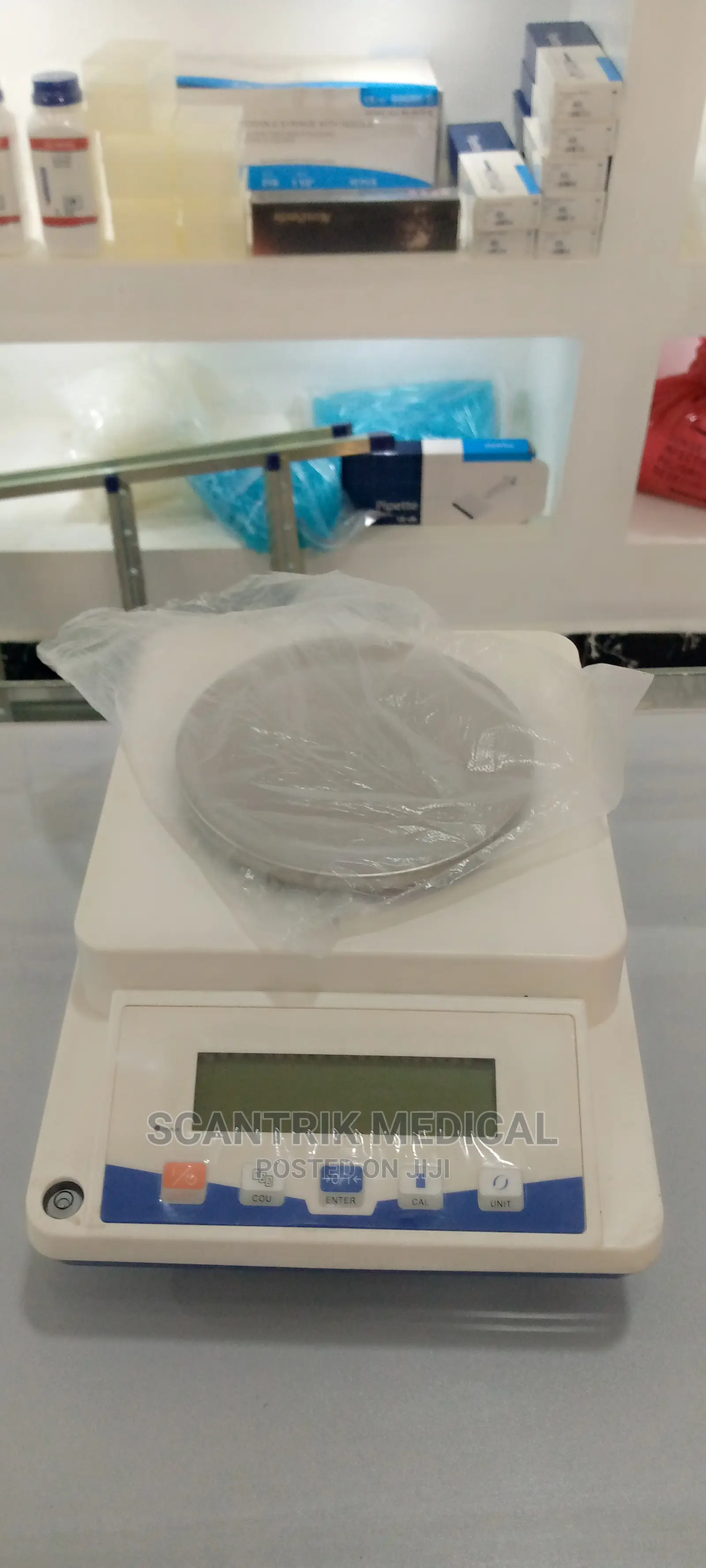 Laboratory Electronic Analytical Balance
