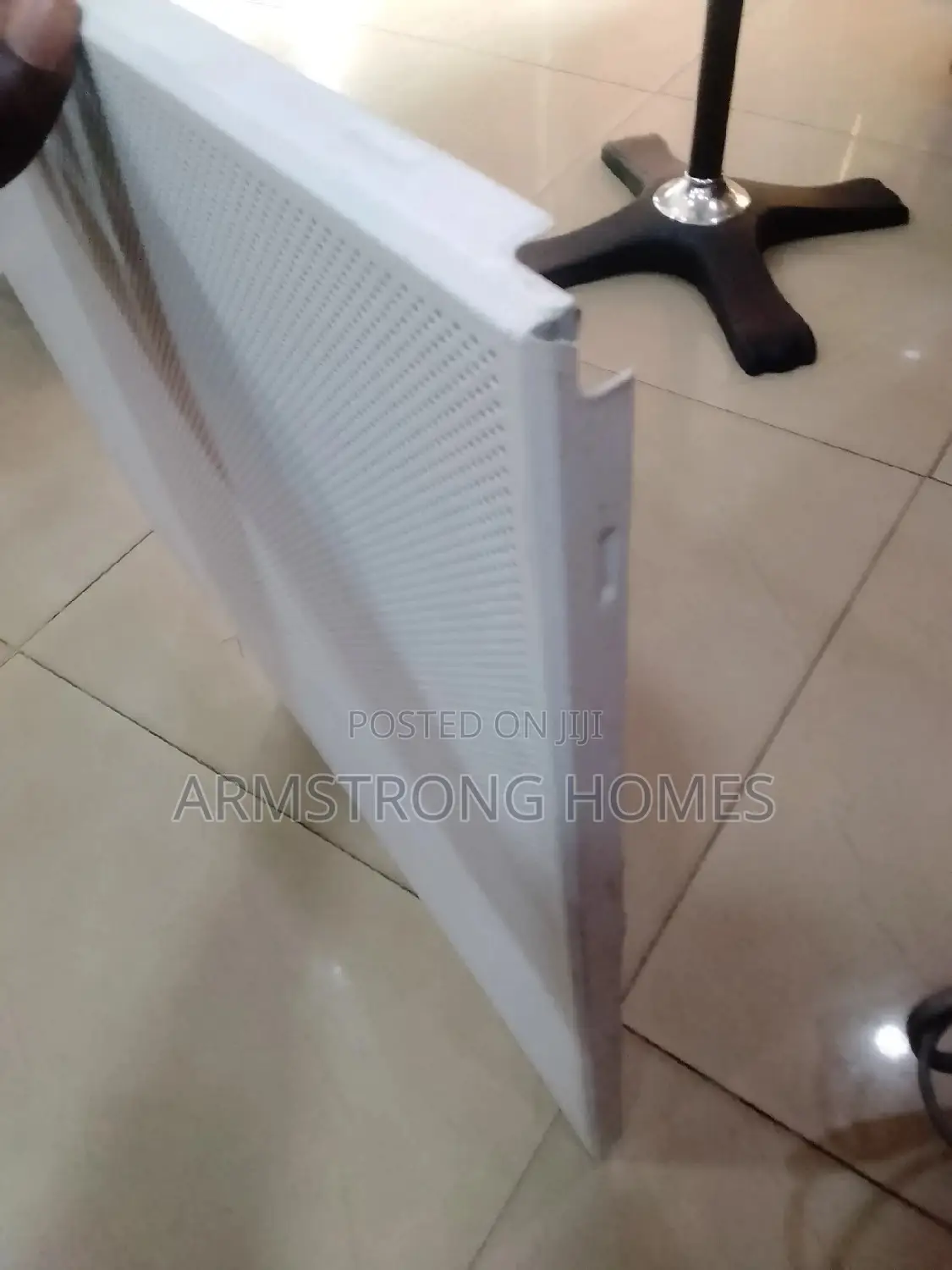 Metal Ceiling Tiles, Concealed Grids, Metal Ceiling Clip-In