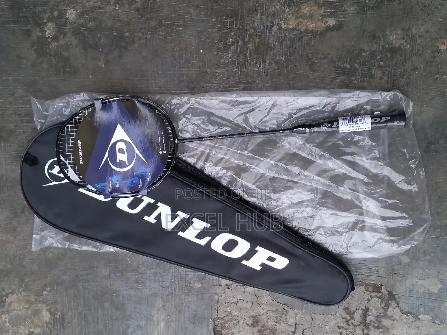 Dunlop Badminton Racket Black