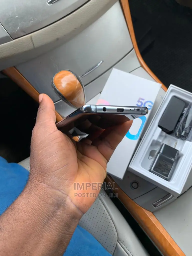 Samsung Galaxy S10 5G 256 GB Black
