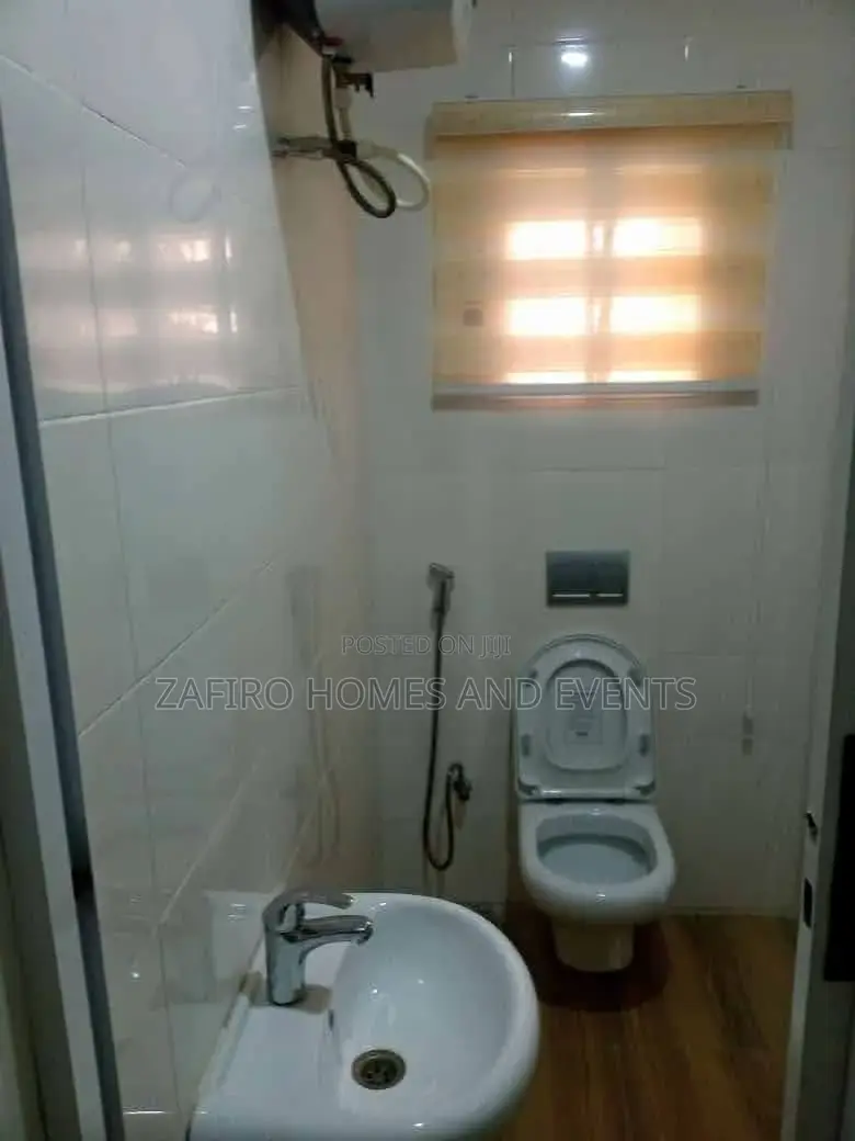 Secured Beautiful Furnished 2 Bedroom Apartment at Jericho