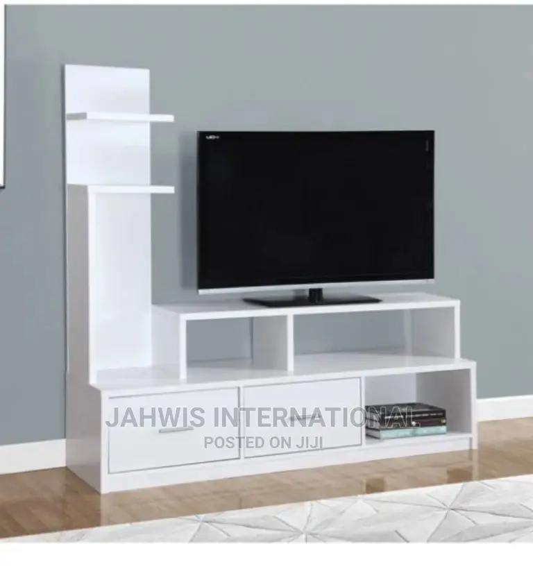 Tastefully Furnished 4ft Wide TV Consols and Bar