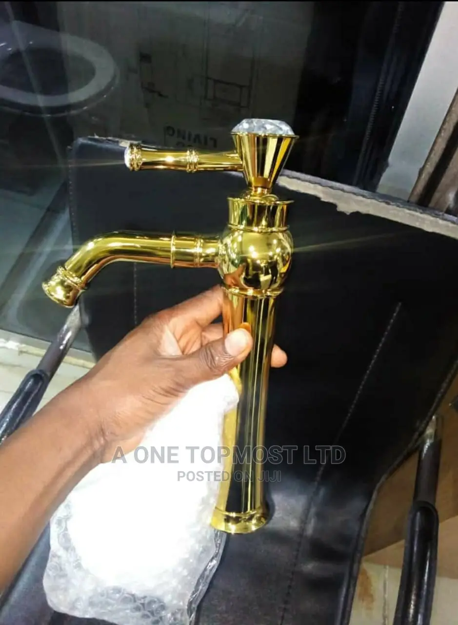 Gold Long Diamond Design Mixer