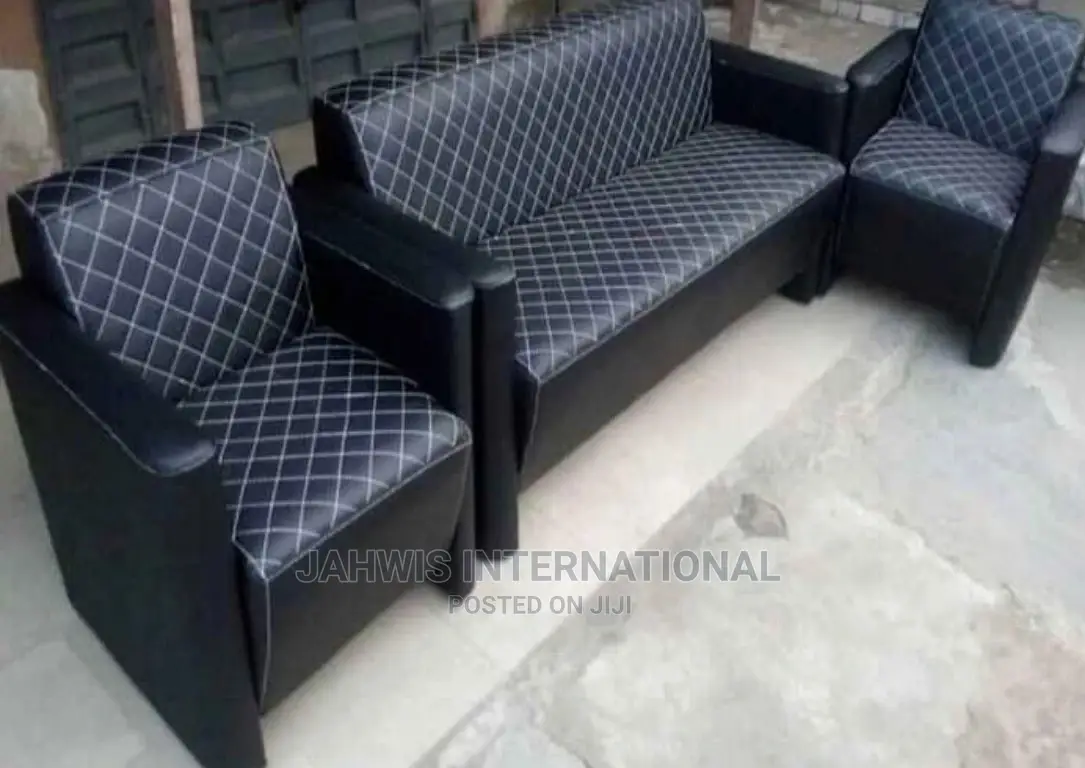 Beautiful Black Colored 7 Sitters(3+2+1+1) Chairs