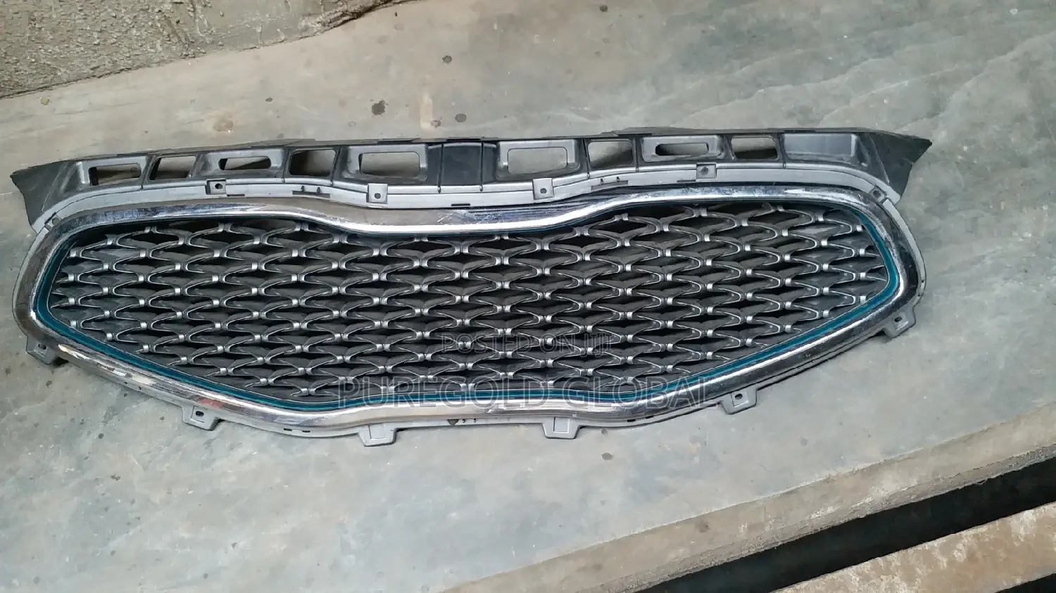 Grille for Kia Cadenza 2014 Model