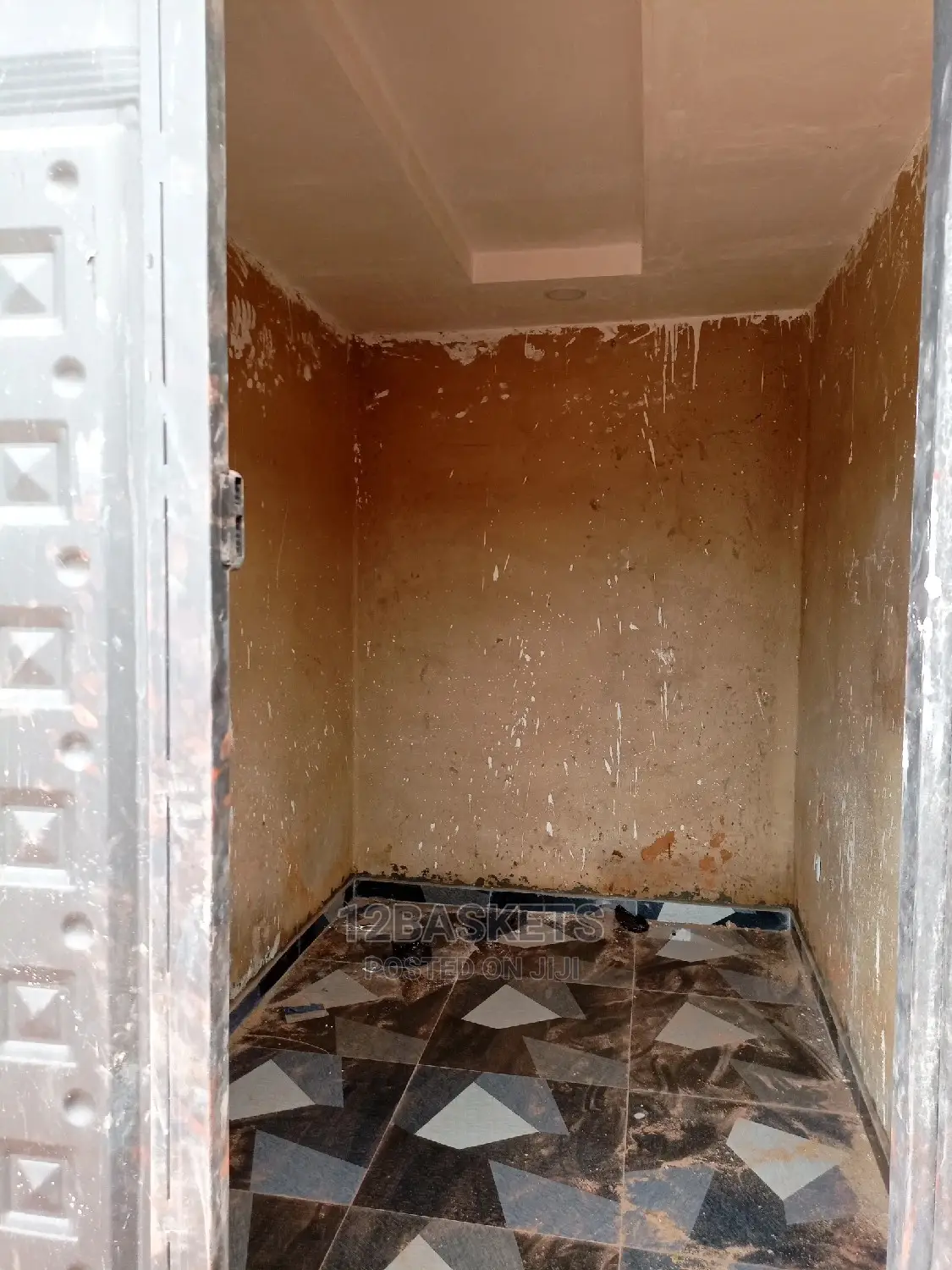 Newly Built Shops Along Isheri Magodo Bus Stop With POP