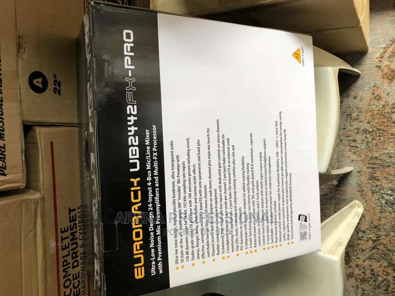 Behringer EURORACK Ub2442fx-Pro