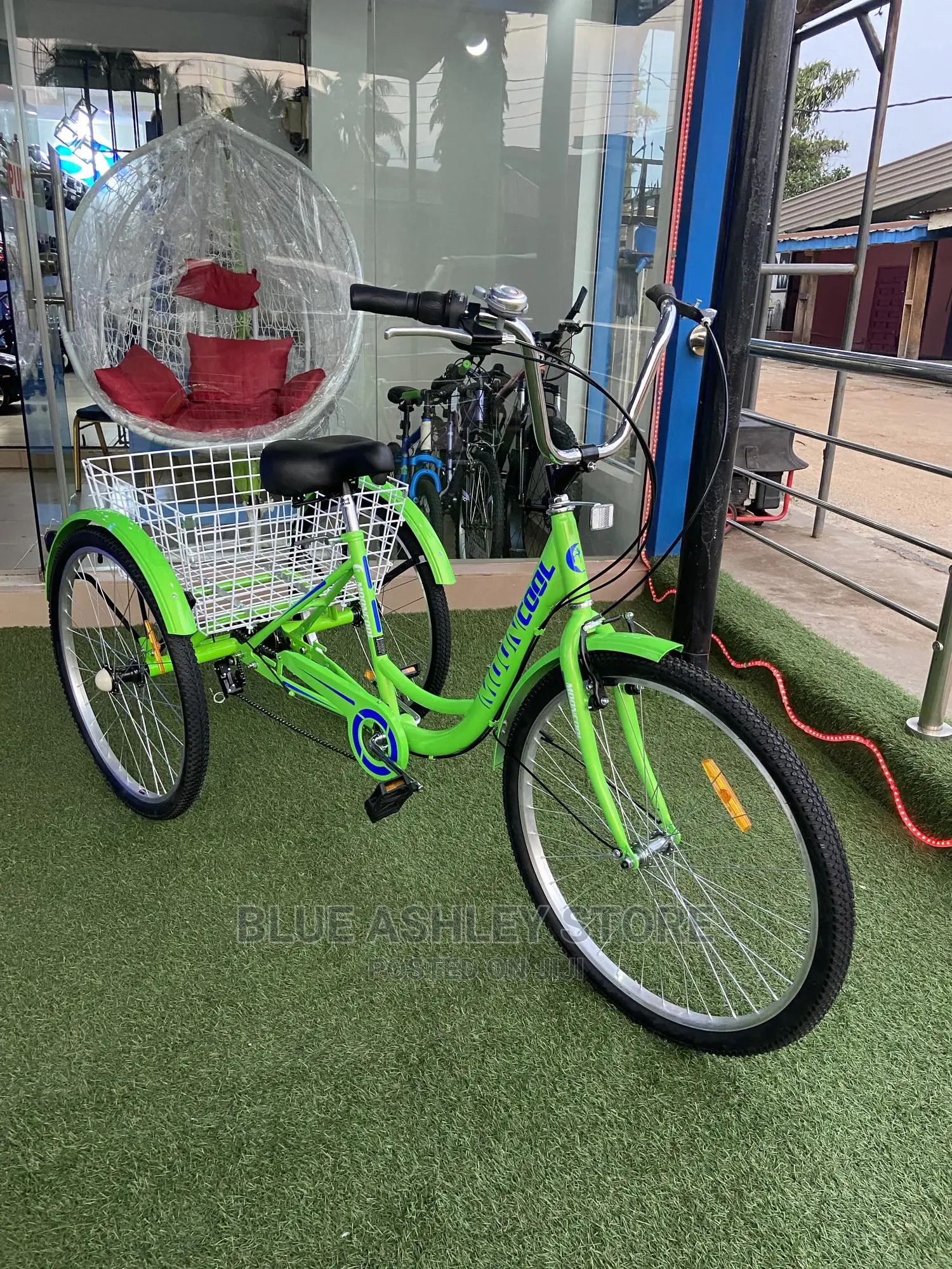 Mooncool 26inches Adult Tricycle With Cargo Basket