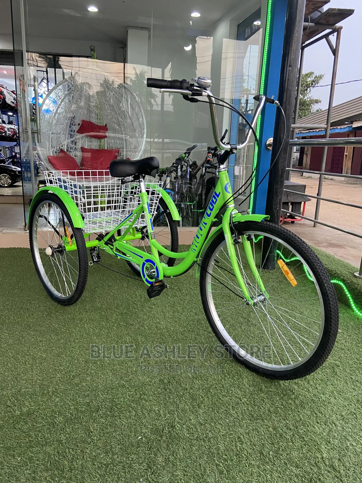 Mooncool 26inches Adult Tricycle With Cargo Basket