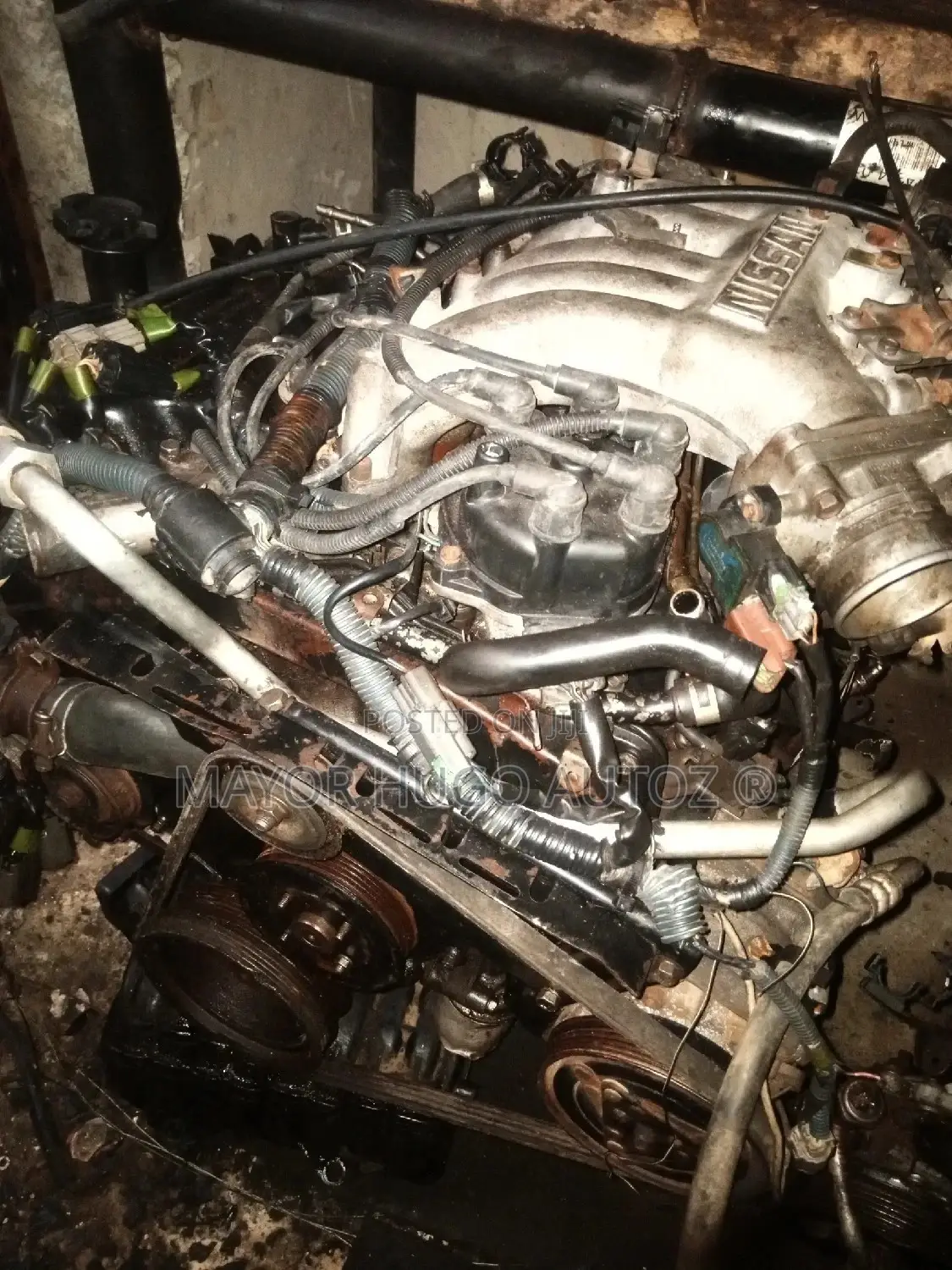 Nissan Pathfinder Engine