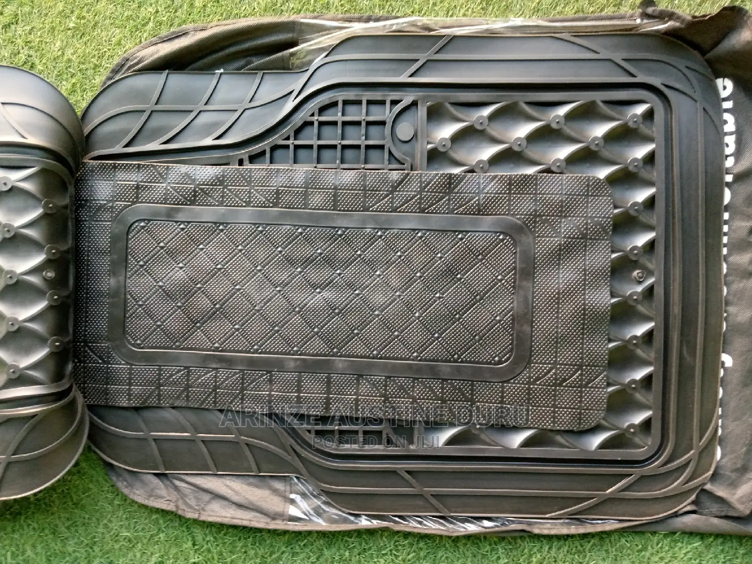 Toyota Floor Mat Black and Red