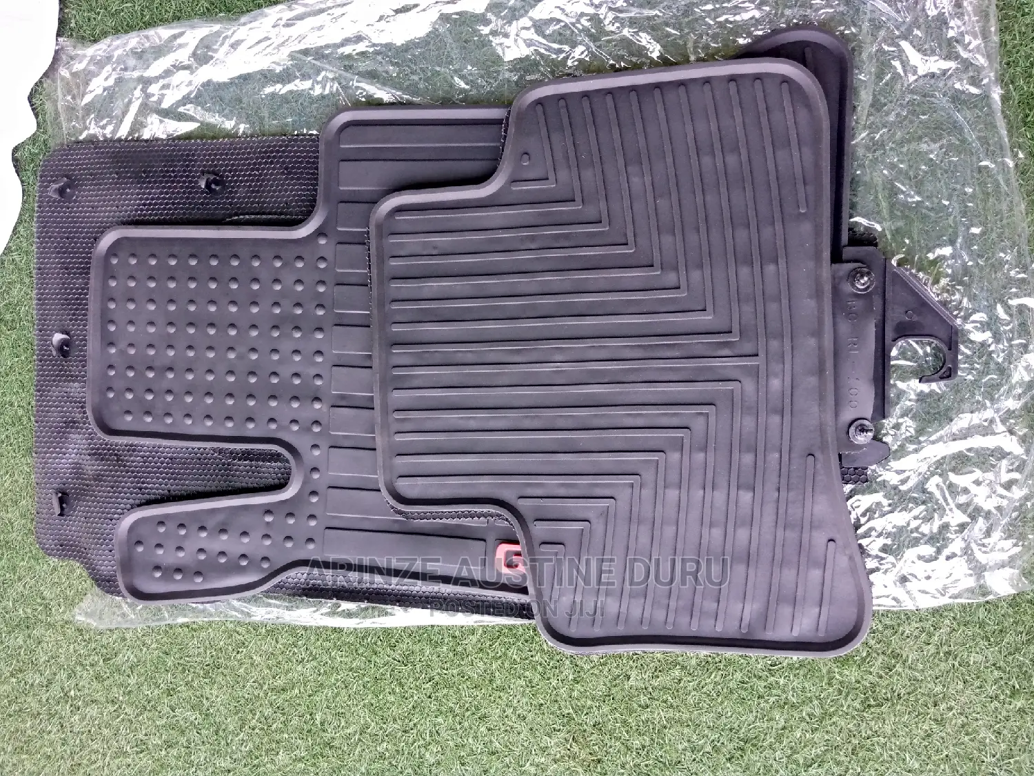GLK350 All-Weather Floor Mat Mercedes-Benz