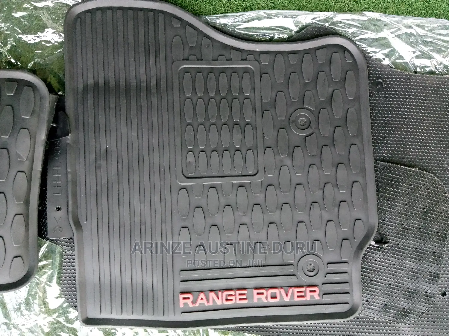 Range Rover Vogue Floor Mat Customized