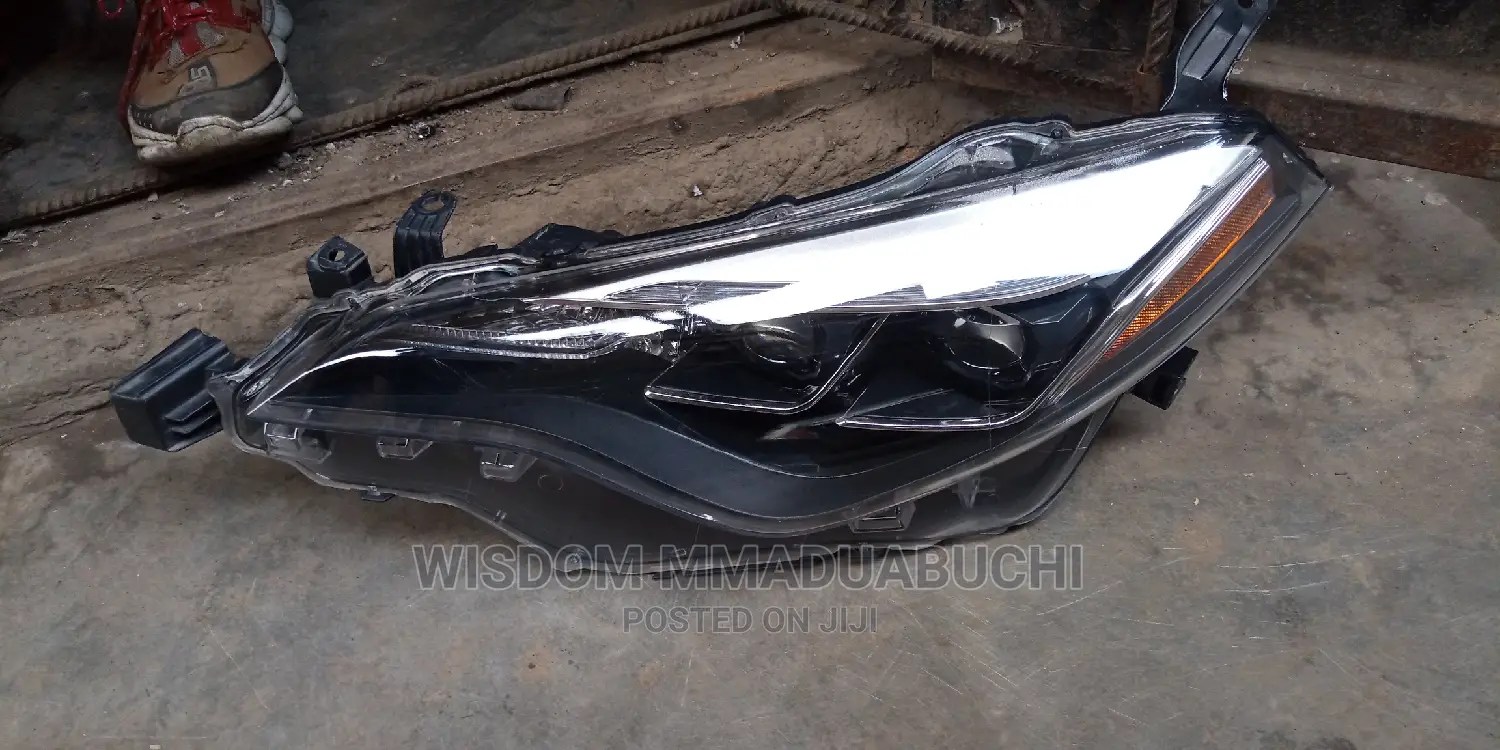 Headlamp Corolla 2018 Two Touch