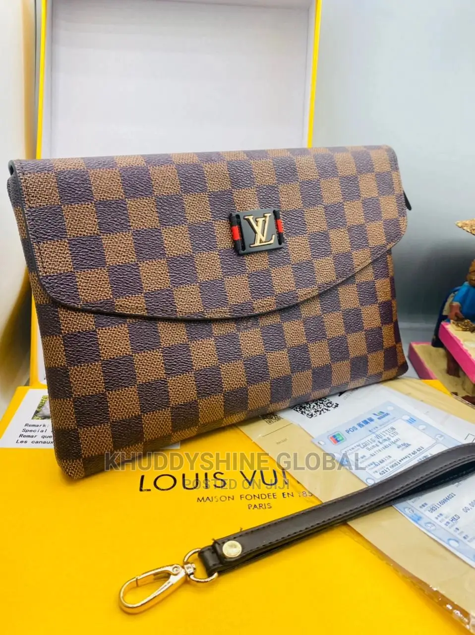 Louis Vuitton Cluthes Bag