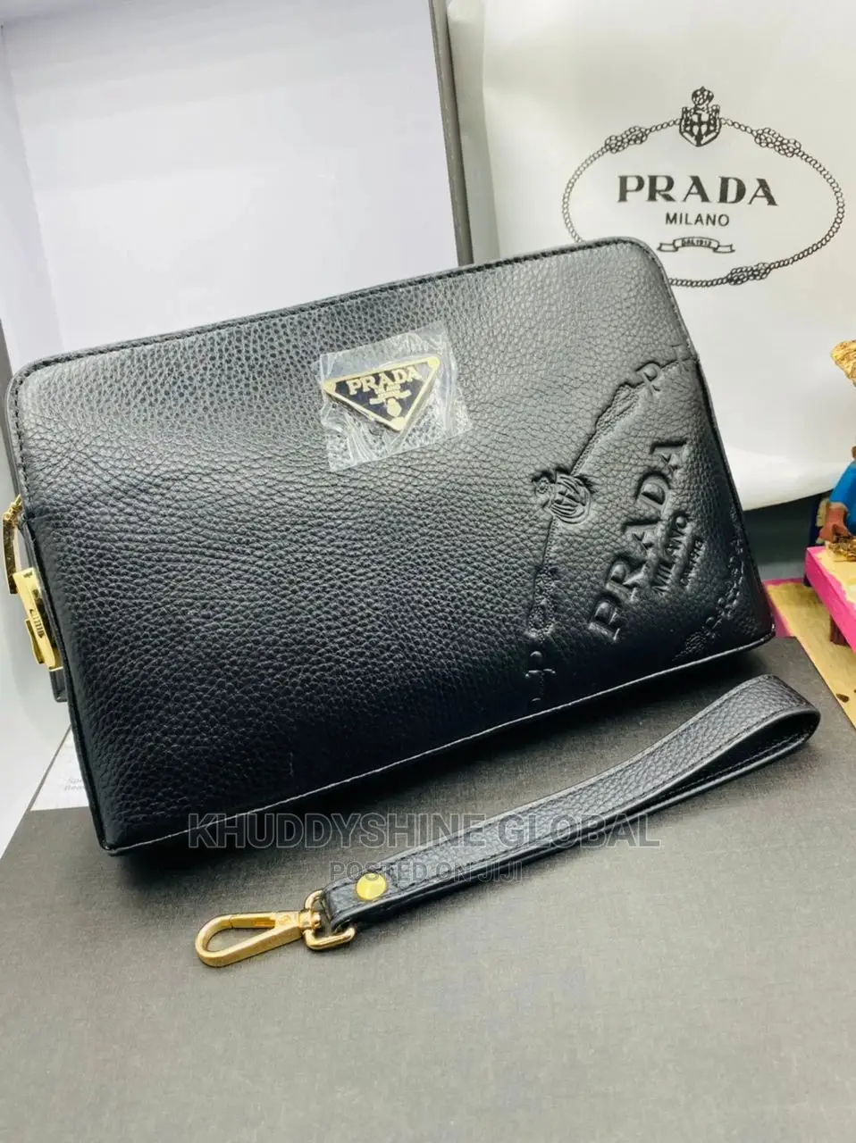 Luxury Brand Louis Vuitton Clutch Bag