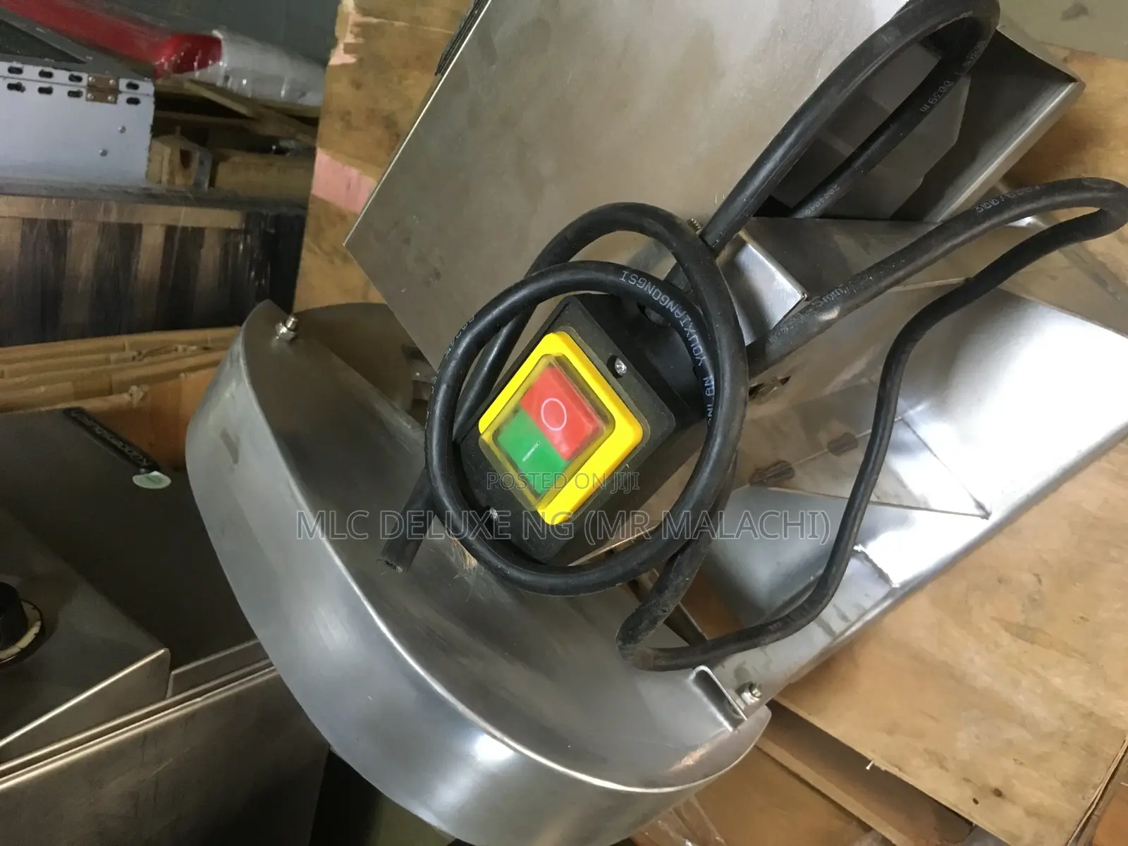 Chicken Cutter / Industrial Chicken Split Saw Available
