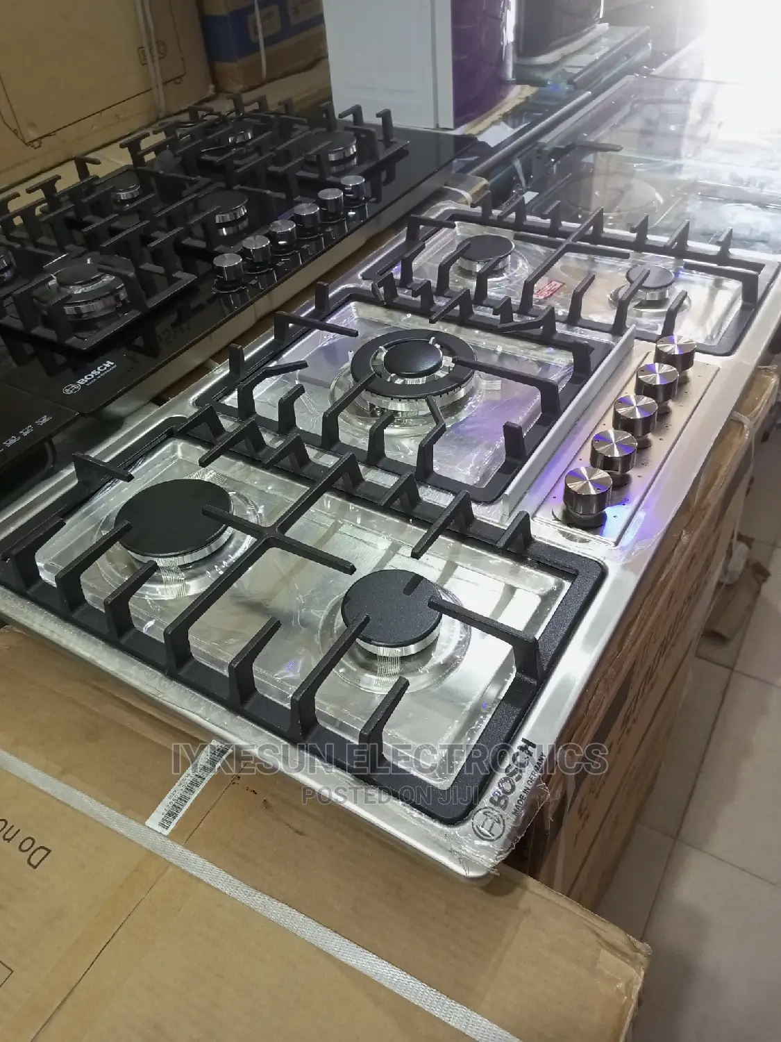 BOSCH Inbuit Cabinet Gas Cooker 90BY60 5 All Gas Burners
