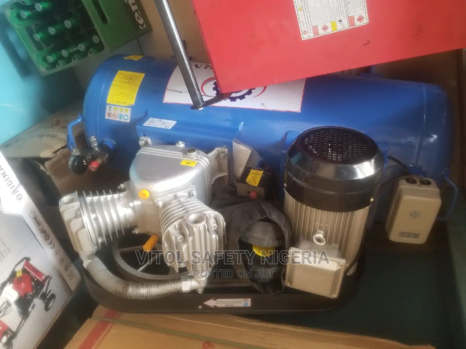 Mobile Air Compressors - 150 Liters, 2-3 HP