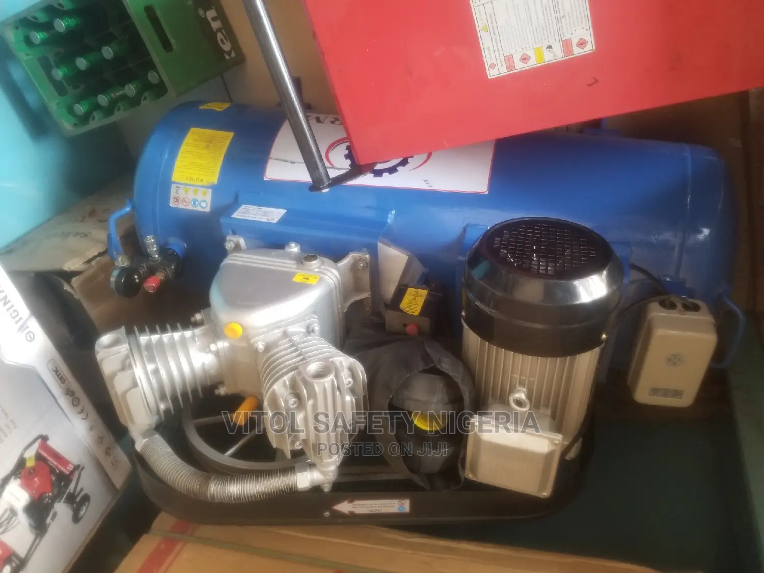 Mobile Air Compressors - 150 Liters, 2-3 HP