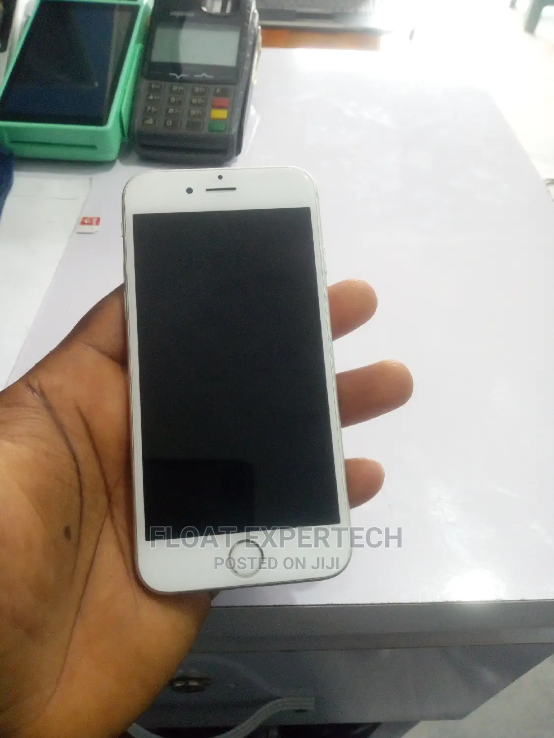 Apple iPhone 6s 64 GB White