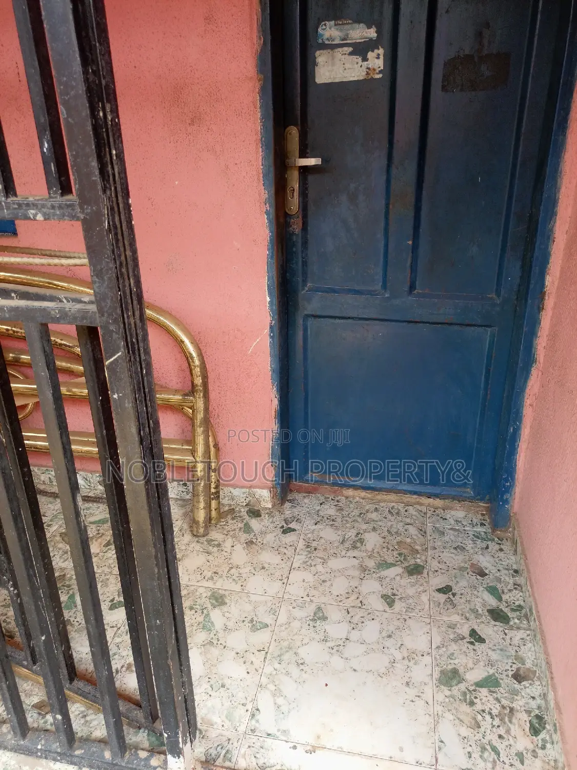 2bdrm Bungalow in Baruwa Egbeda Lagos for sale